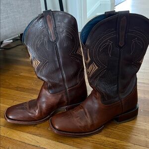 Men's Western Leather Boots in Rich Brown